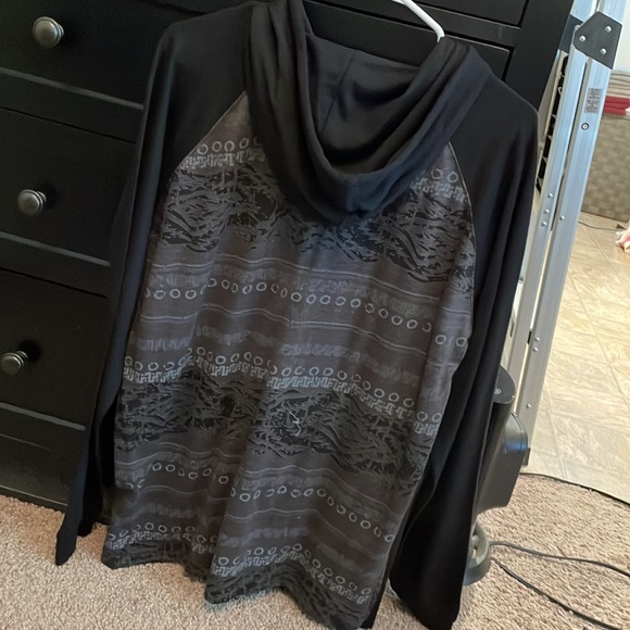 Sweater - Picture 2 of 2